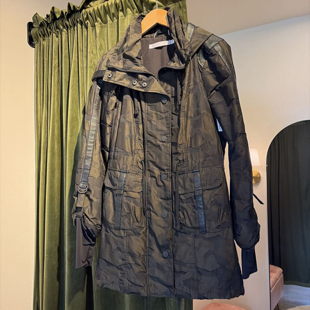 Camo Anorak