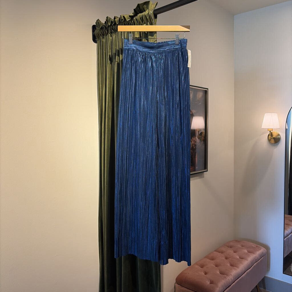 Metallic Plisse