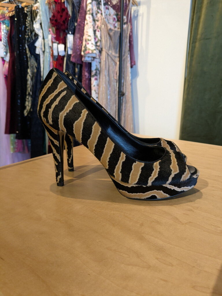Betty Zebra Print