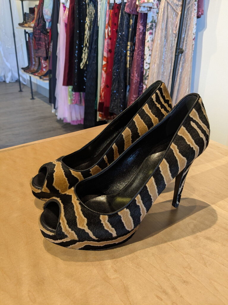 Betty Zebra Print