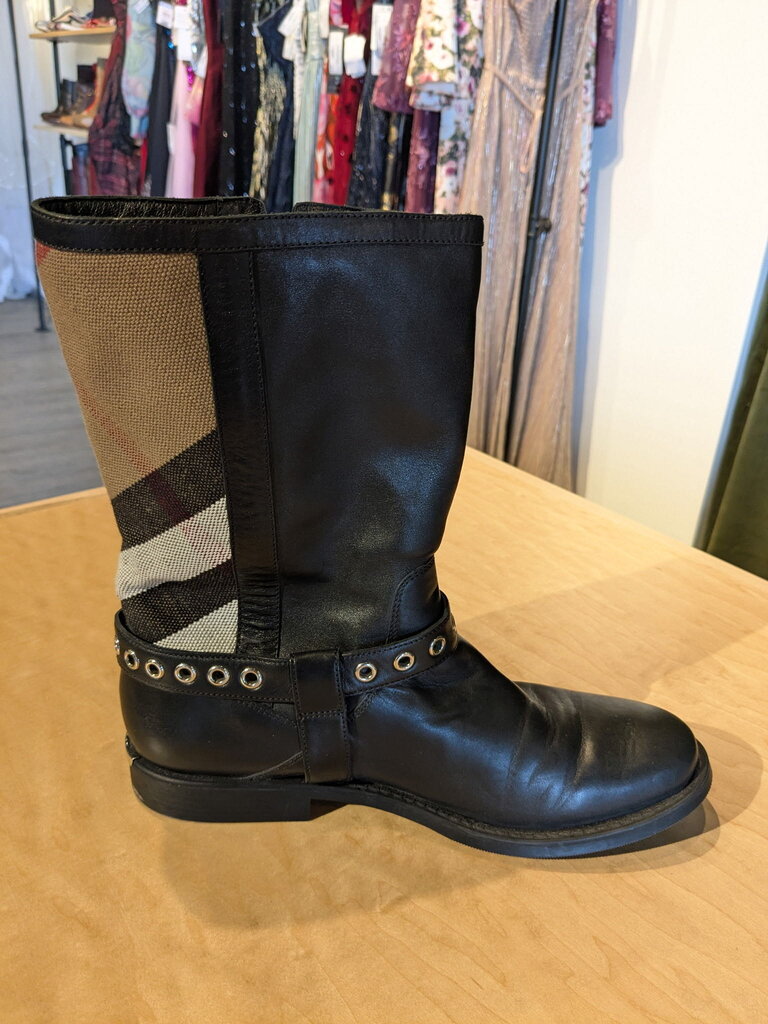 Check Leather Belted