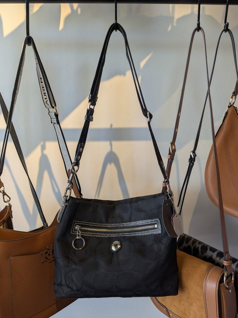 Daisy Crossbody